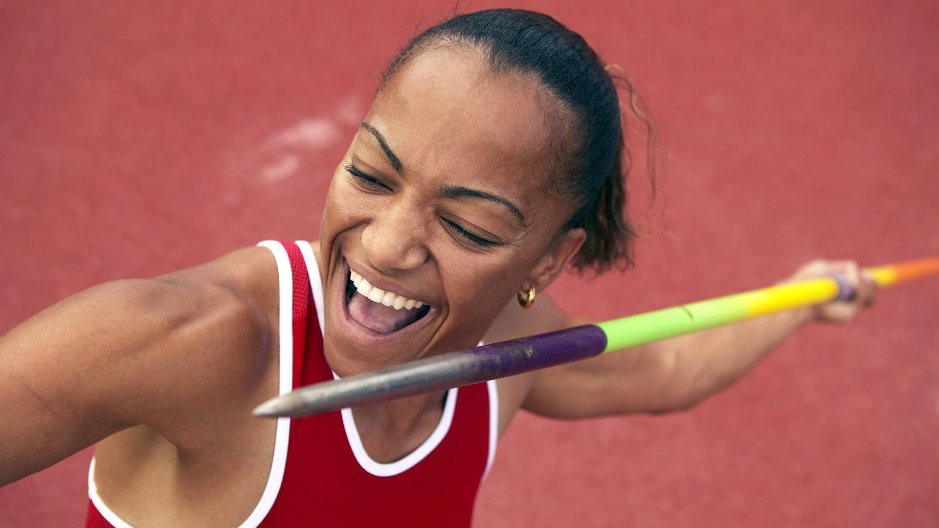 林丹推广课上亲自为小选手做热身,林丹训练视频