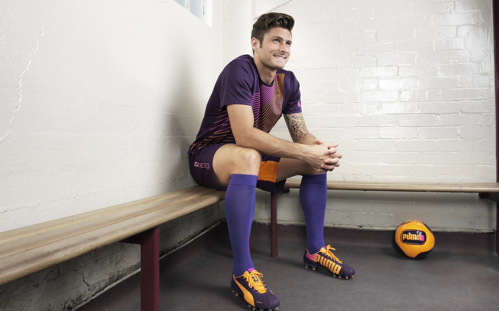 职业俱乐部建立专属文化IP增强品牌延展力，职业俱乐部盈利模式案例