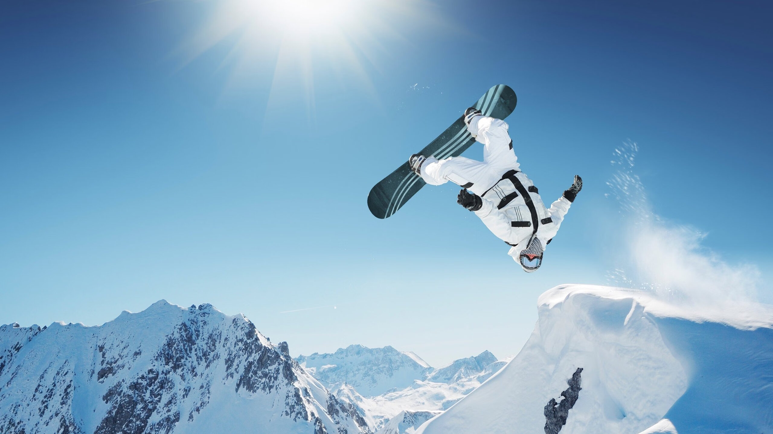 西甲裁判的职业培训体系优化，西乙裁判